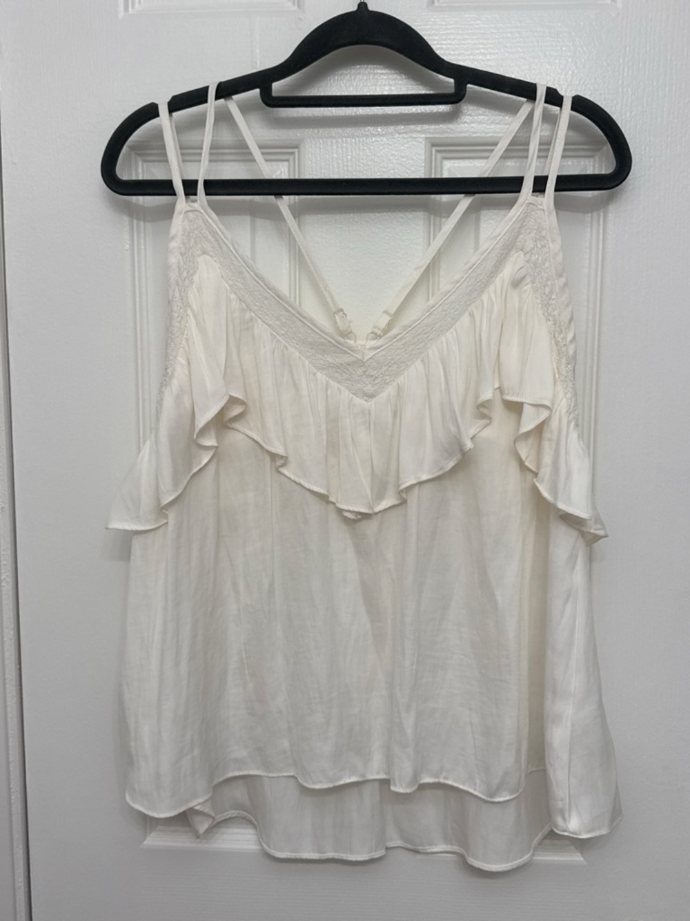 Mustard Seed White Ruffled V-Neck Double-Strap Camisole